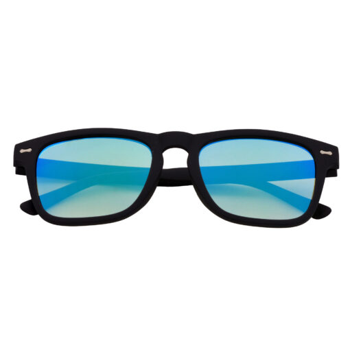 A pair of luxurious leopard print cat-eye sunglasses for women