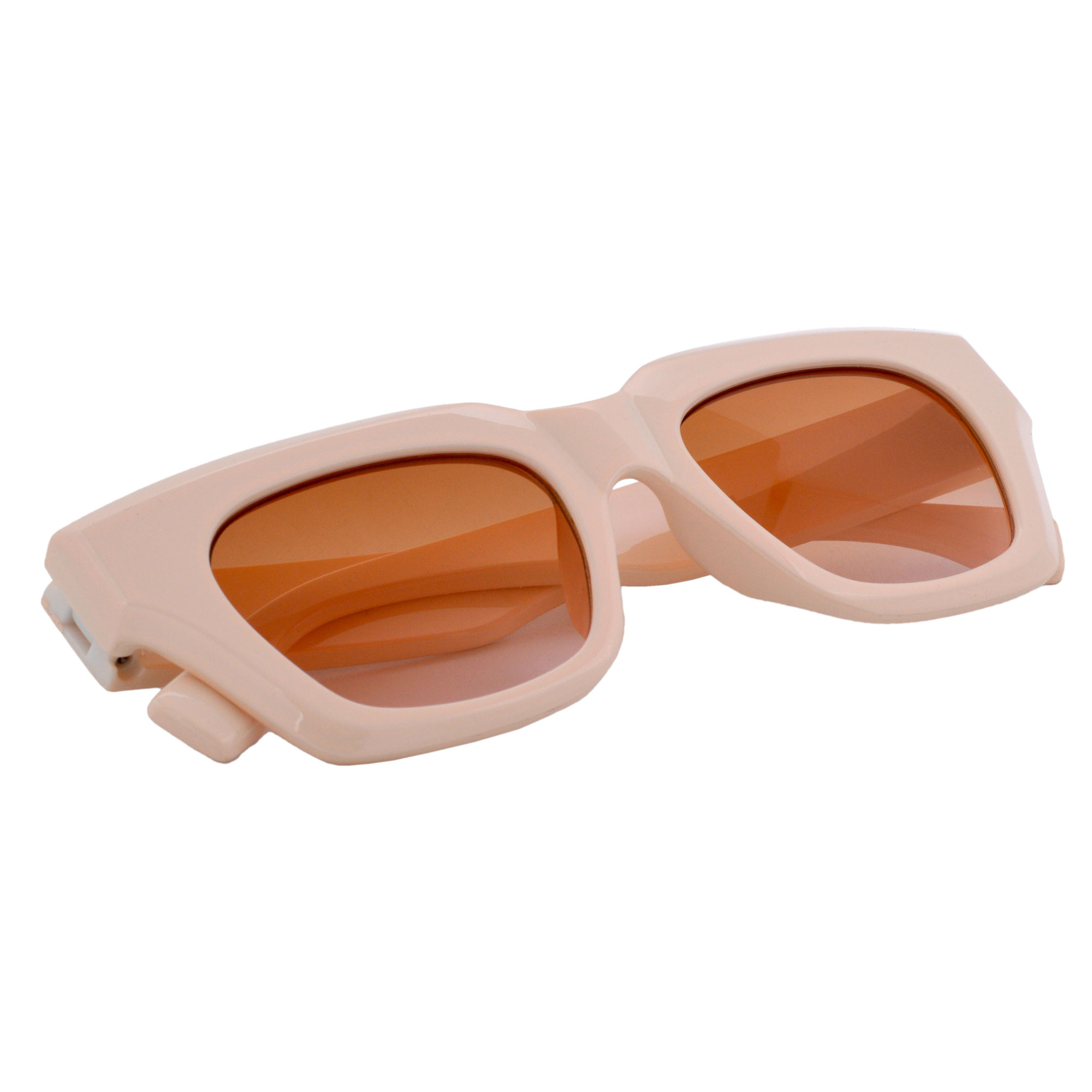 Stylish Cat-Eye Sunglasses for Women with Gradient Lenses